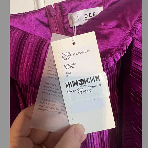 NWT Sirene Pleated Gown Grape - Picture 5 of 5